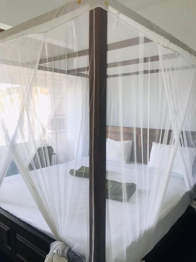 Surf Home Stay Hiriketiya Dikwella Esterno foto