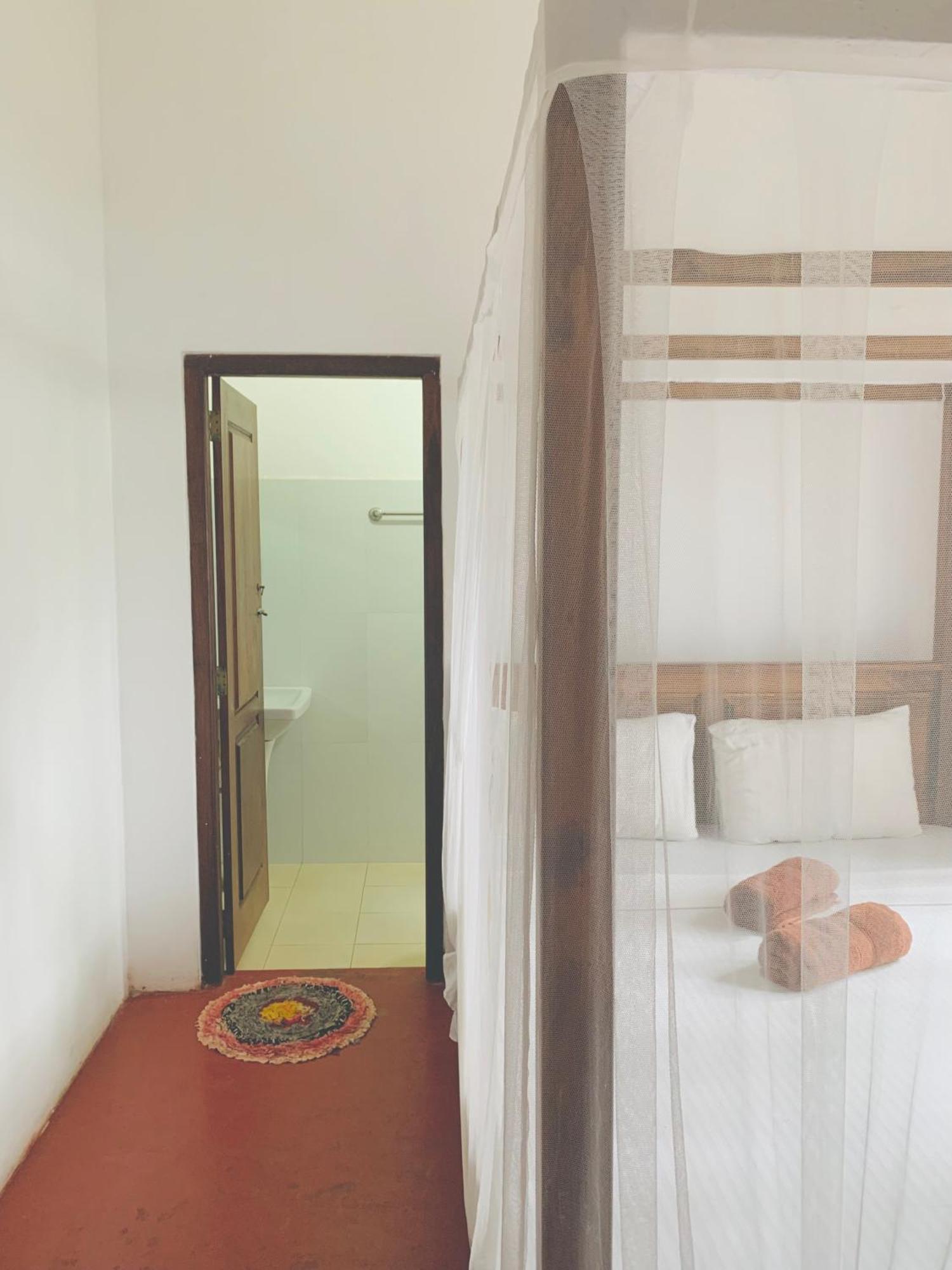 Surf Home Stay Hiriketiya Dikwella Esterno foto