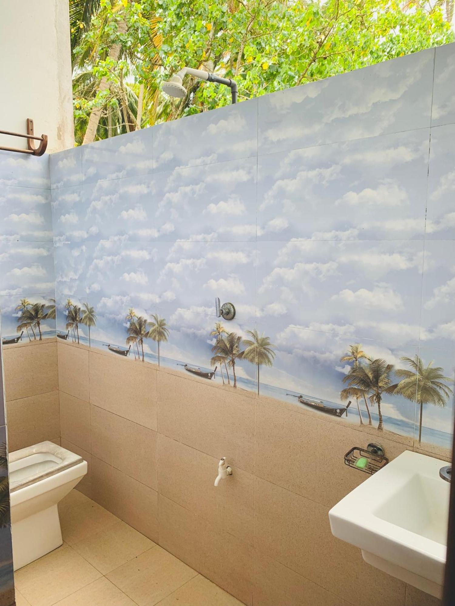 Surf Home Stay Hiriketiya Dikwella Esterno foto
