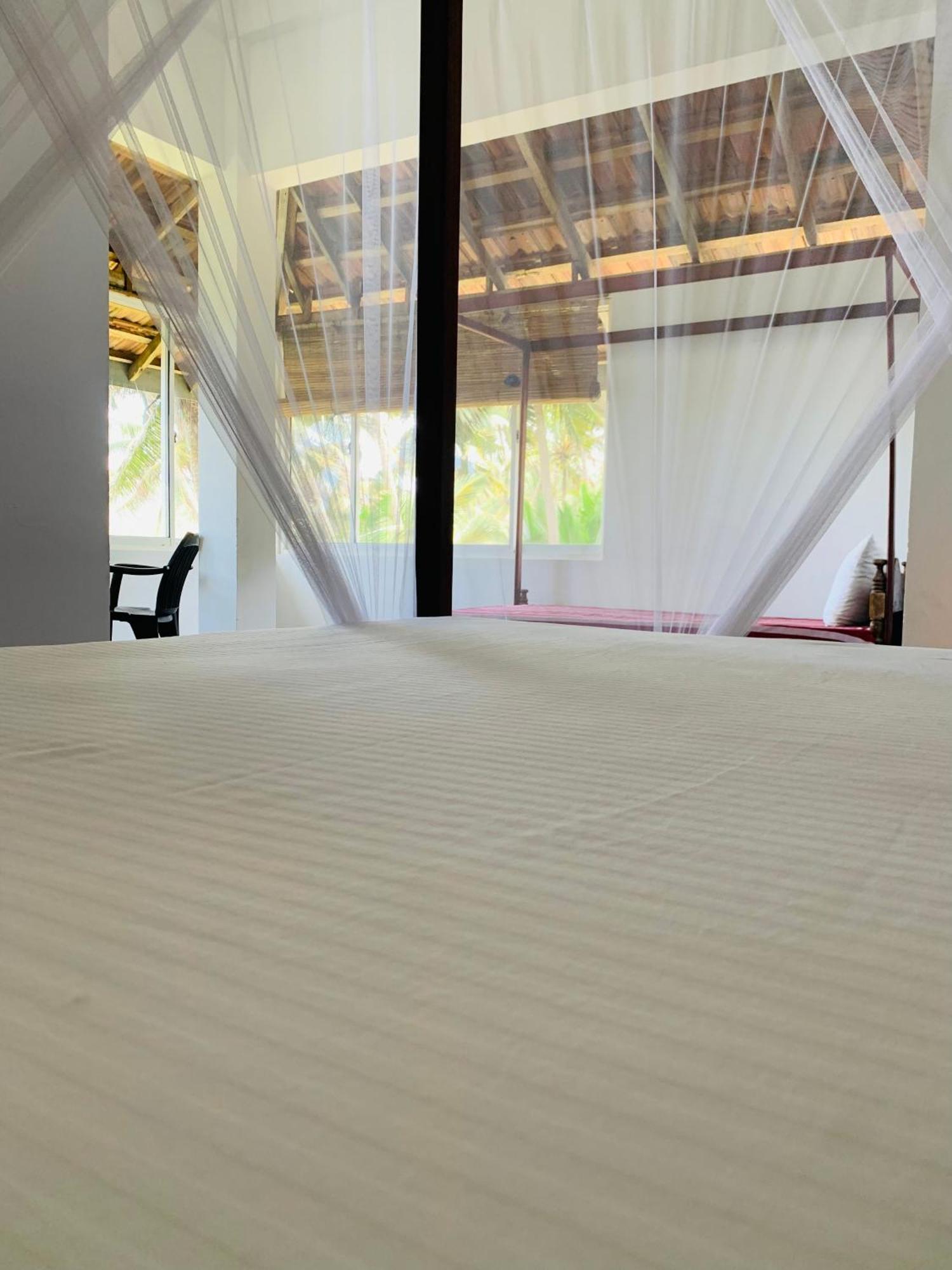 Surf Home Stay Hiriketiya Dikwella Esterno foto