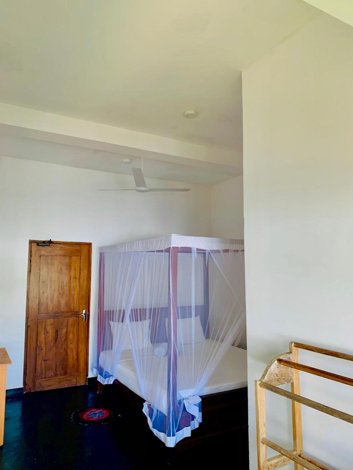 Surf Home Stay Hiriketiya Dikwella Esterno foto